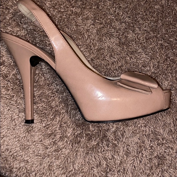 Guess nude heels. - Picture 3 of 3